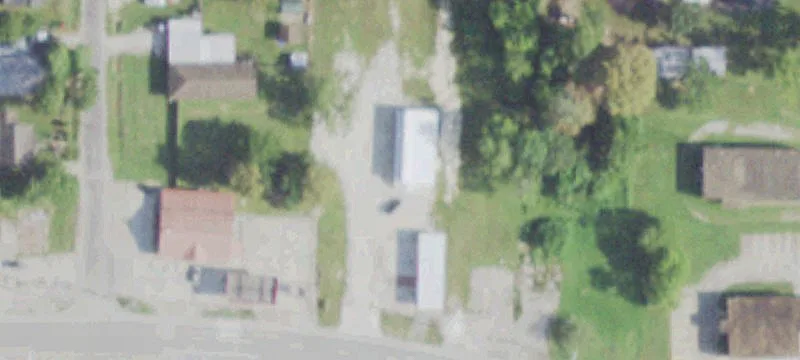 660 Hwy 105th W