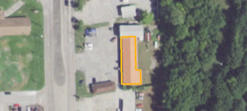 2502 Main St