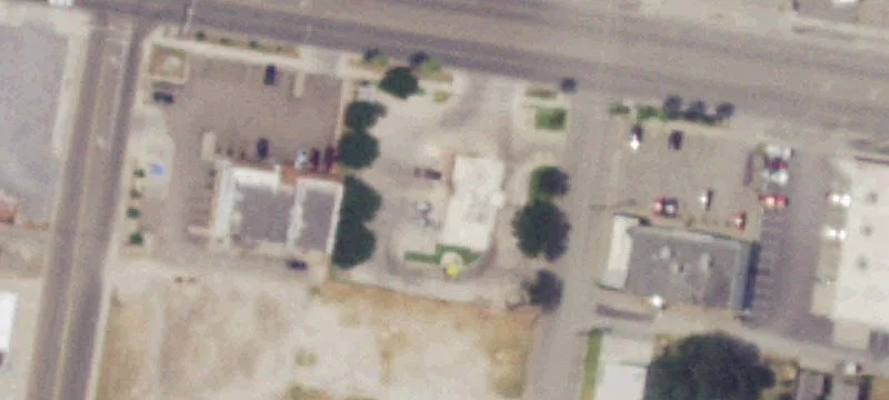 820 University Dr