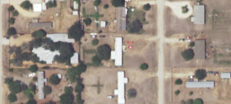 220 Lakeview Dr