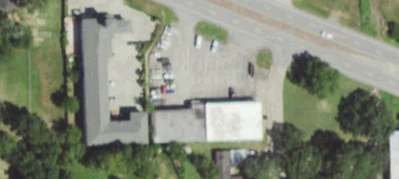 916 Hwy 6th 6