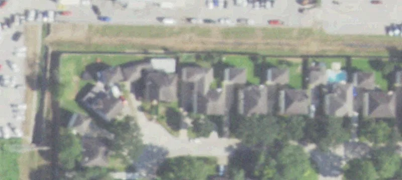 3135 Chesterfield Ln