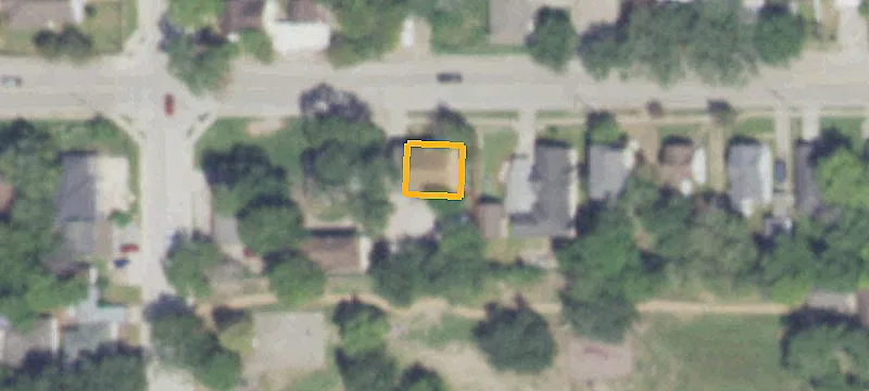 708 Thomas Ave, Unit 4