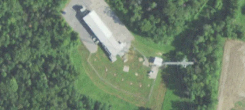 208 2nd St