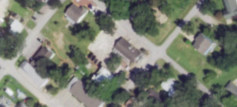 1301 4th St