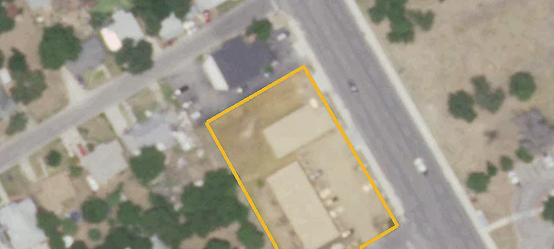305 Seguin Rd