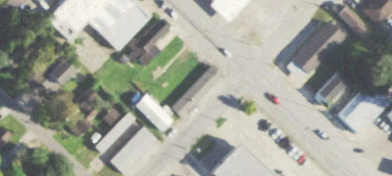 301 Main St