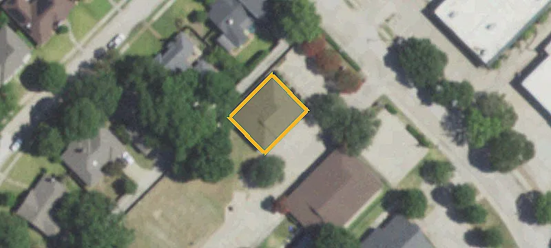 3405 Silverstone Dr
