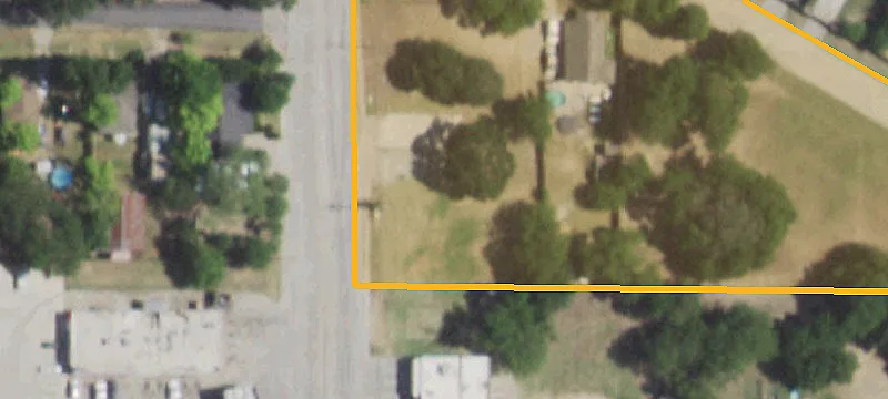 1504 Rodeo Ctr Blvd