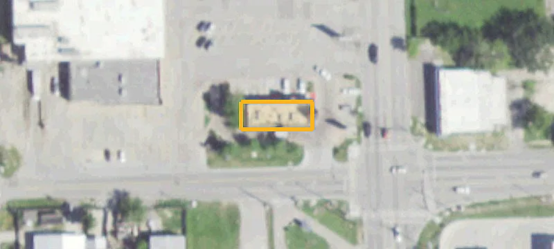 302 Main St