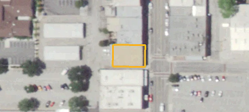 422 Main St