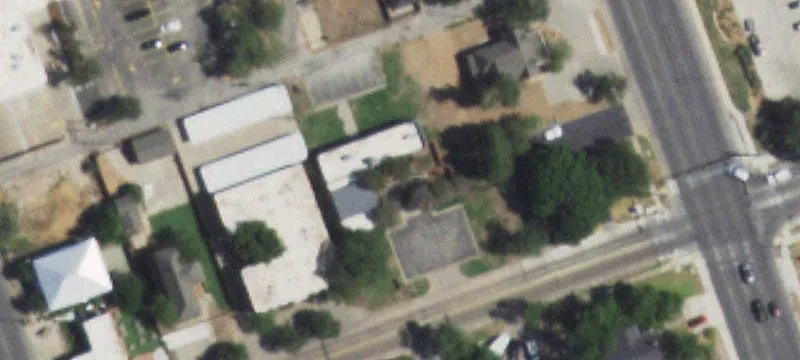 320 Concho Ave