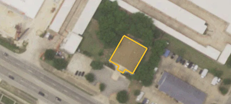 2500 Pecan St