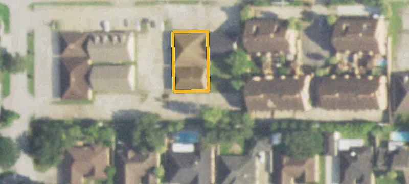 8113 Gladys Ave