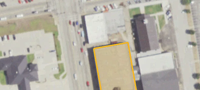 106 Main St