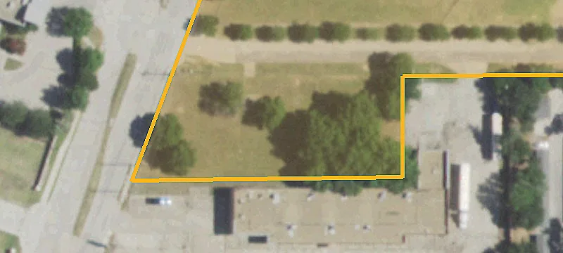 901 Abrams Rd