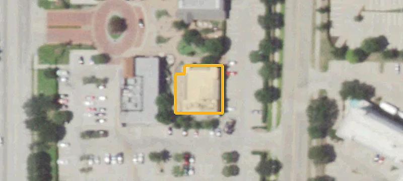1285 Main St