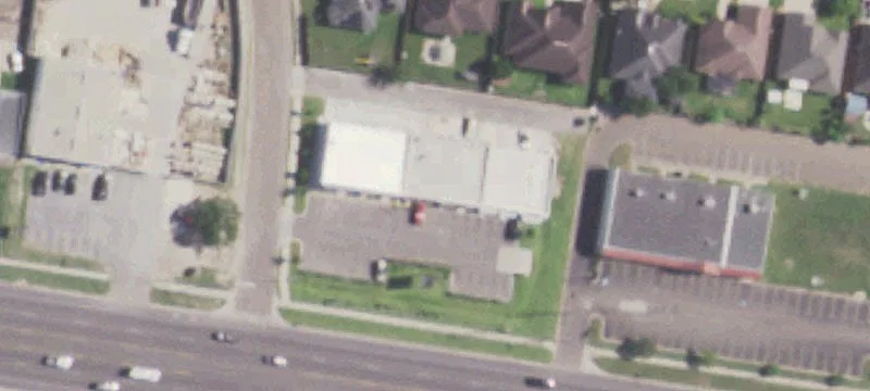 913 Ferguson St