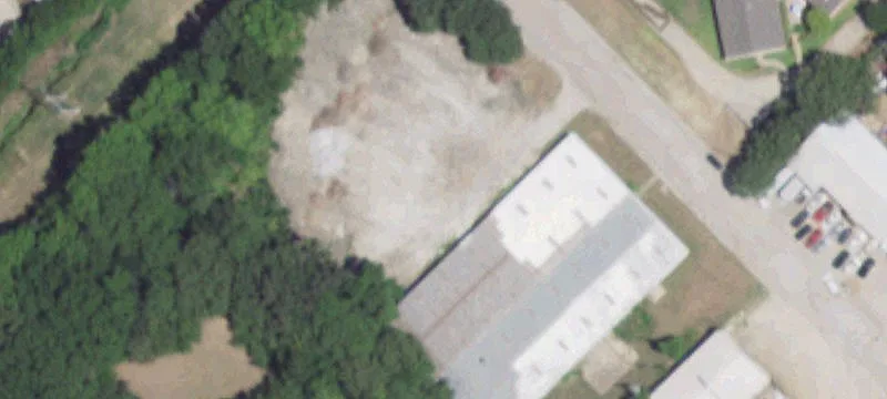 2413 Elizabeth Ln