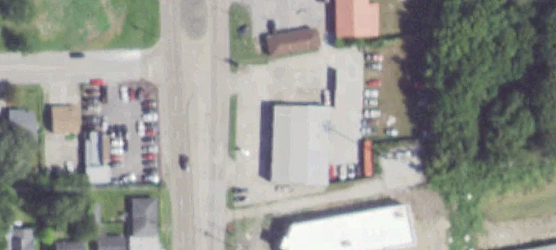 2500 Main St