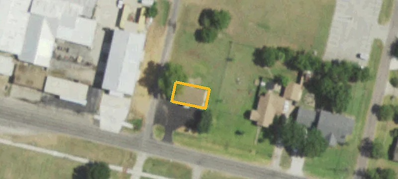 306 Main St