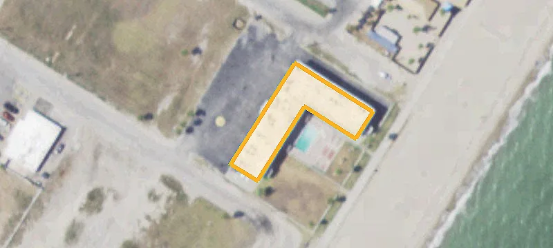 202 Kleberg Pl