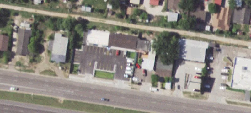 820 Frontage Rd