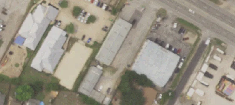 2405 Pecan St