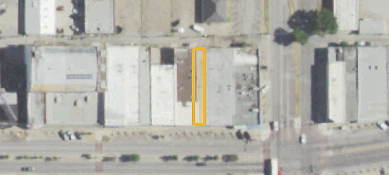 211 Jefferson Blvd