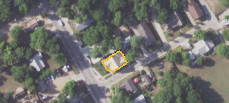 302 Main St