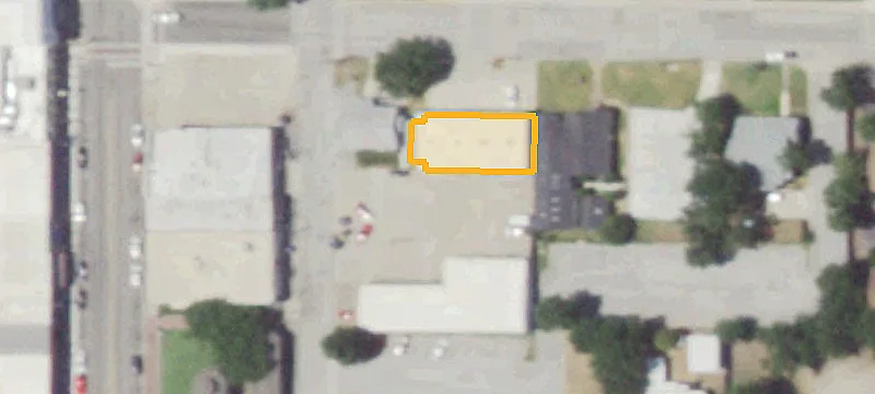106 Texas St