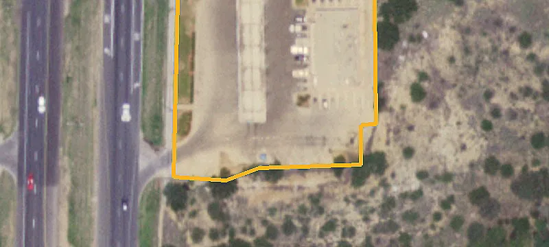 3710 Zapata Hwy
