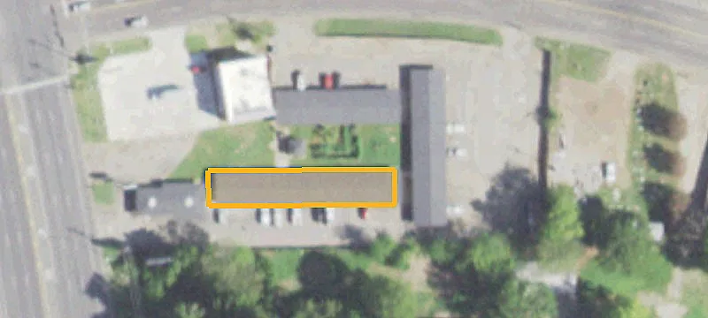 502 End S Blvd