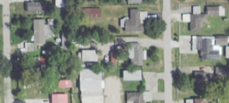 2418 Dupont St