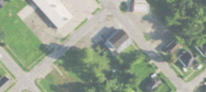 1305 Franklin St