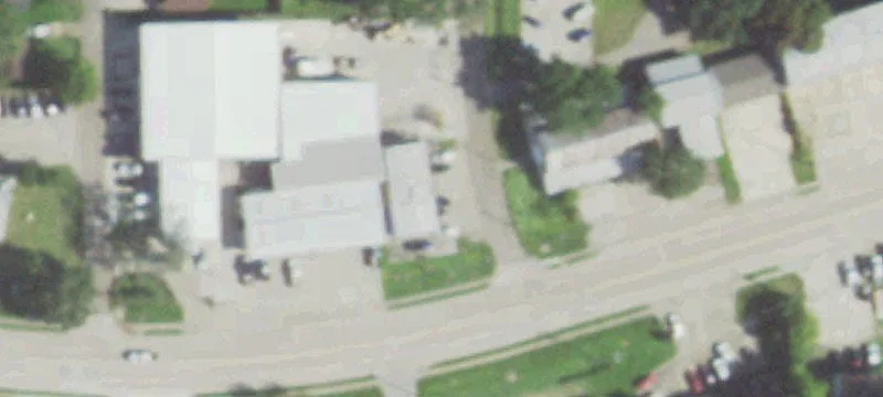 302 Plantation Dr
