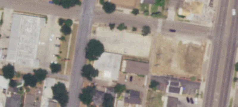 122 Champion St