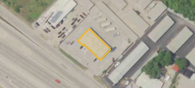2363 Hwy 71st E