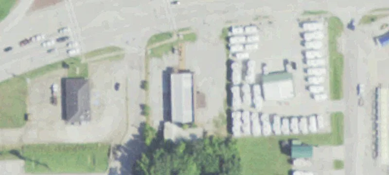 3009 Macarthur Dr