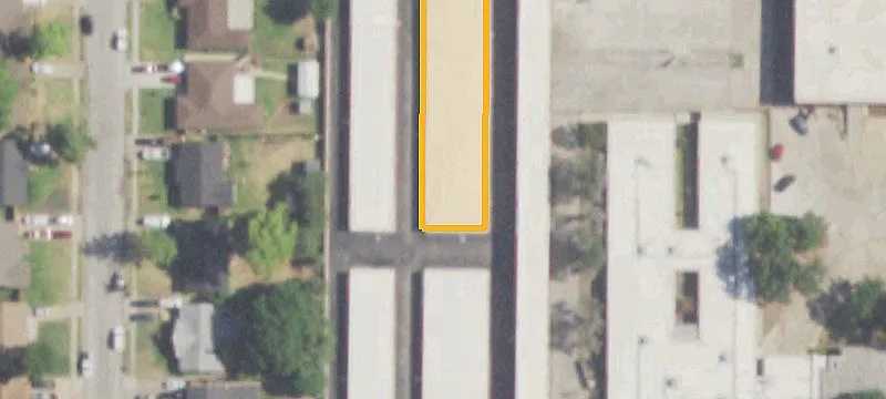 304 Airport Fwy