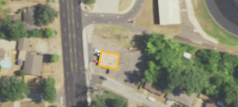 320 White Oak Rd