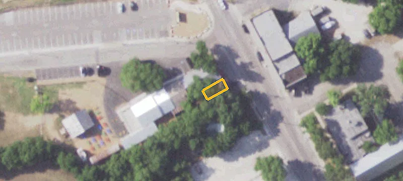 101 Main St