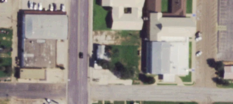 215 Main St