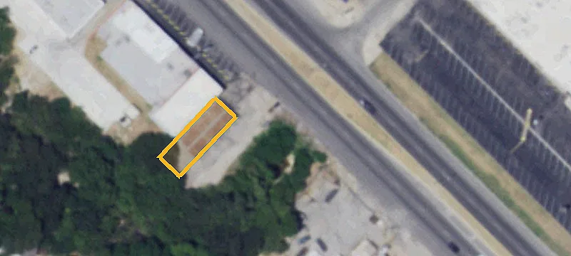 2613 Jacksboro Hwy