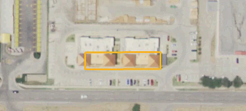 902 Pioneer Pkwy