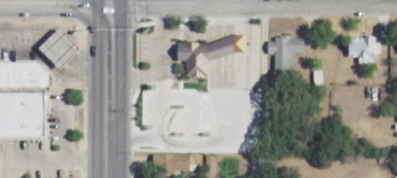 1214 Main St