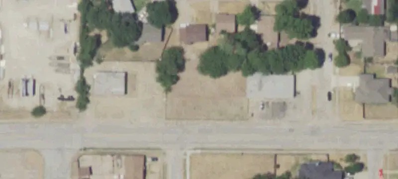 2408 We Roberts Dr