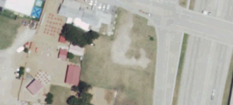10 Robertson Rd