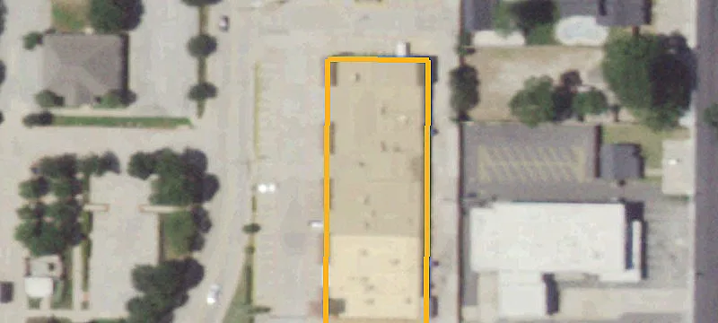 200 Main St