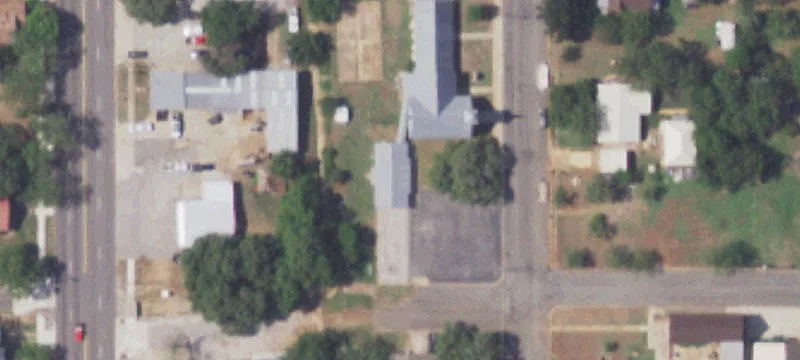 1105 Oatman St